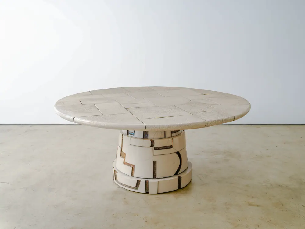 Glyph, photo 2